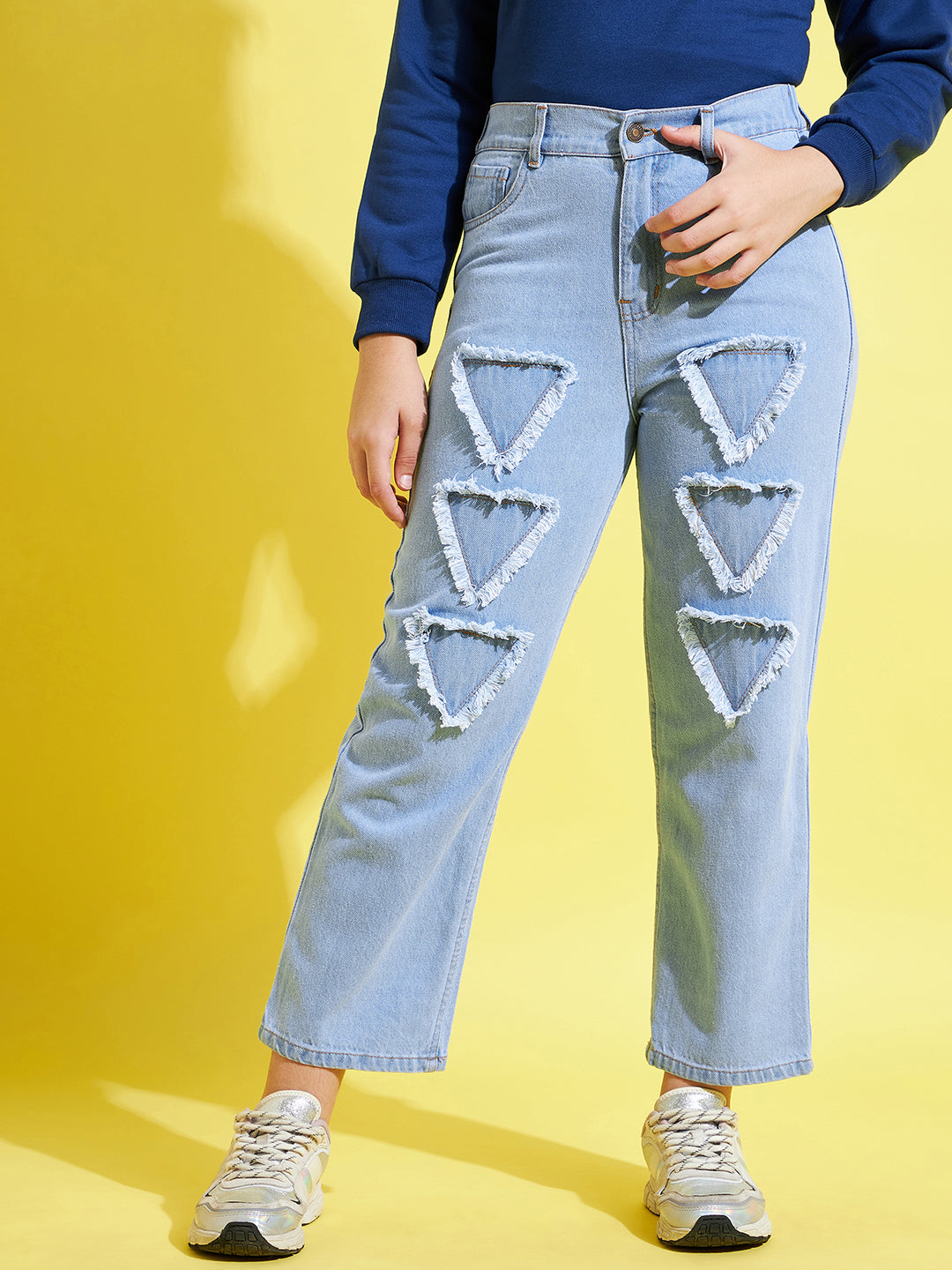 Wholesale Girls Ice Blue Triangle Patch Jeans – Tradyl