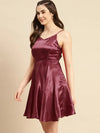 Back knot flare dress in Maroon