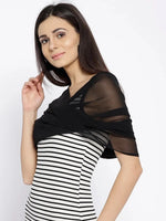 Front twist short shrug in Black