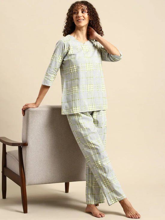 Kurta Pyjama nightwear Set in checks print