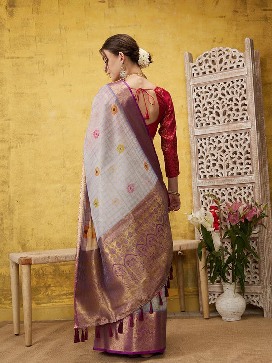 Heritage Diva’s Allure Saree-SZ-DGBOX-LV-2140