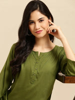 Women's Green Solid Straight Kurti-BGE-612-Green