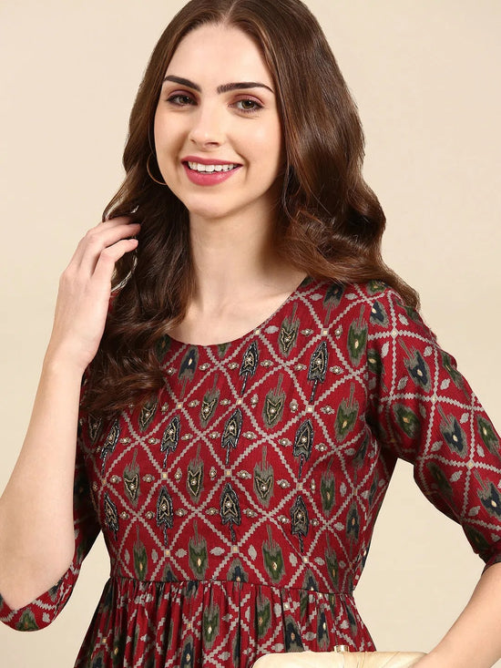 Women's Maroon Printed Kurta Set-SKC-985-Maroon