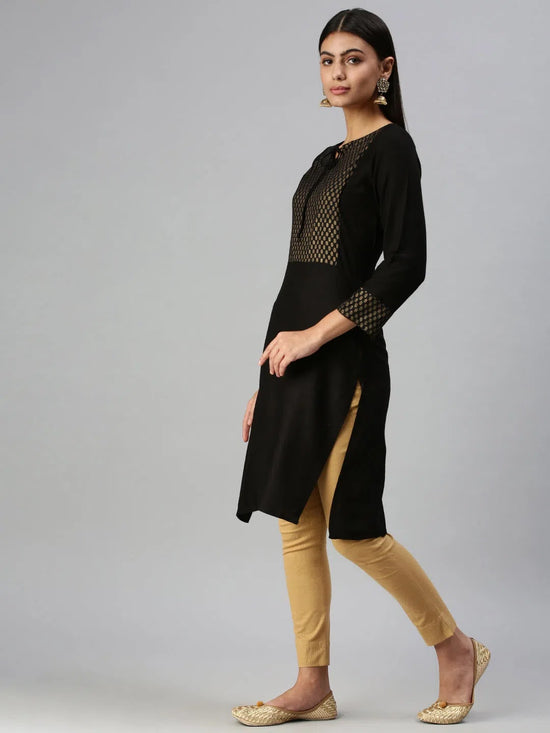 Women's Black Geometrical Straight Kurti-RF082-Black