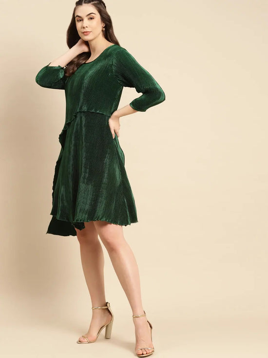 Flared asymmetric overlap dress in Green