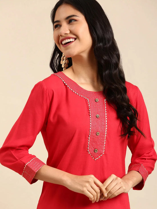 Women's Red Solid Straight Kurta-ON-611-Red