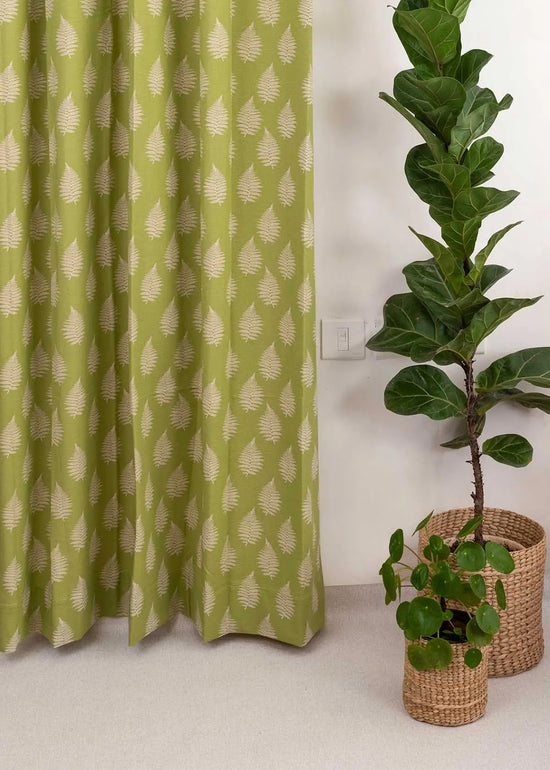 Ferns 100% cotton floral curtain for living room - Room darkening - Green - Pack of 1-230423027