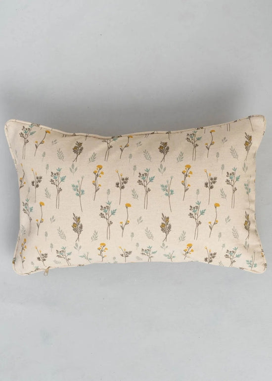 Blooming Meadows 100% cotton floral cushion cover for sofa - Beige-230456006