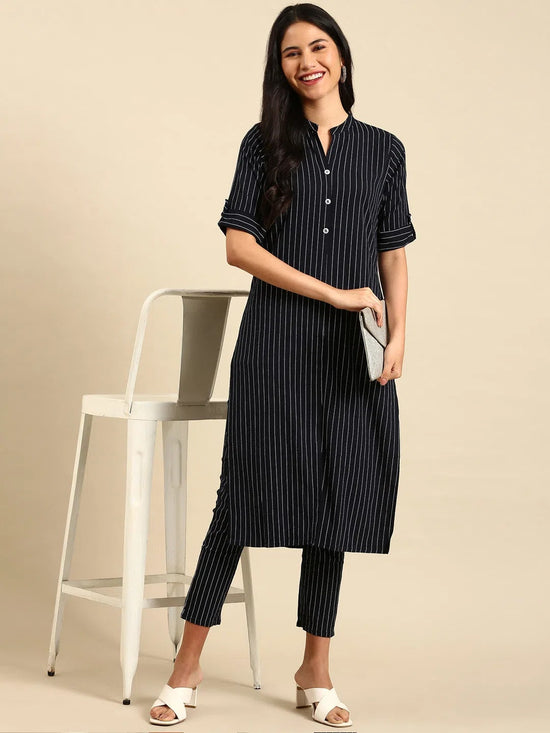 Women's Navy Blue Striped Kurta Set-SKC-7915-Navyblue