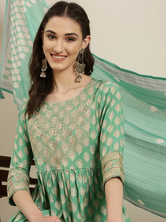 Women Green Floral Kurta Set-GW-3683-Green