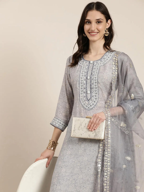 Women Grey Floral Kurta Set-GW-3653-Grey