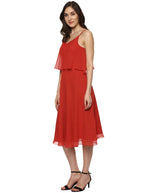 Flare yoke midid dress in Red