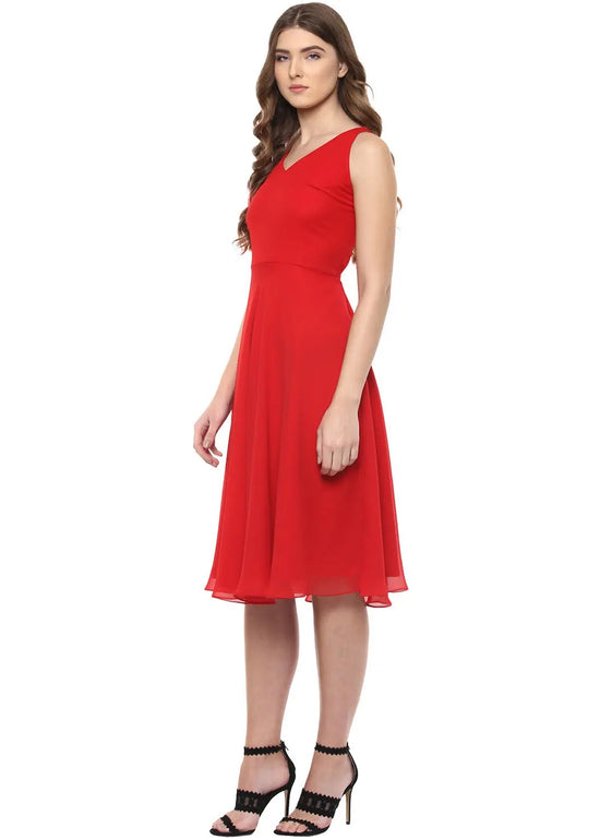 Backless tie up Dress in Red