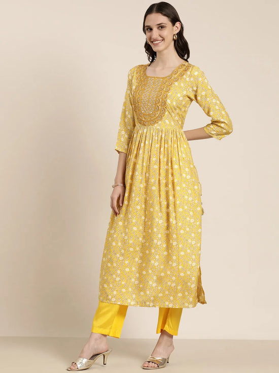 Women Yellow Floral Kurta Set-GW-3850-Yellow