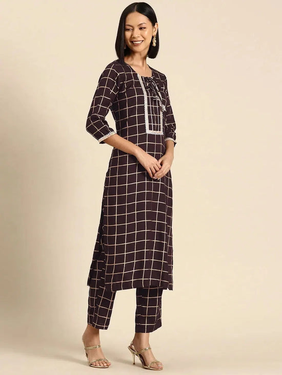 Kurta Pyajama with gota work in Brown Checks Print