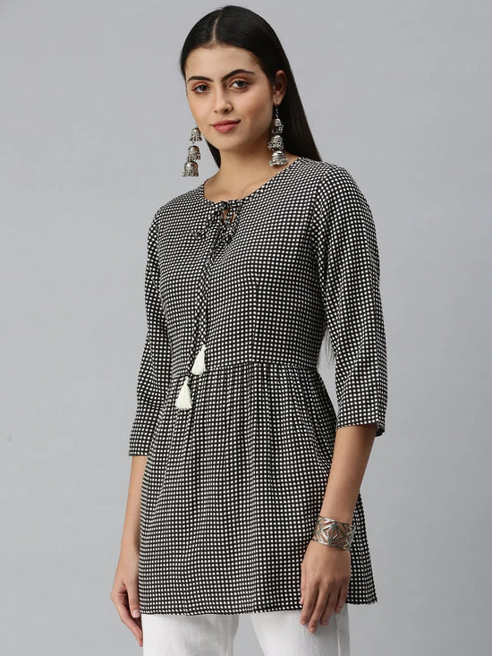 Women's Black Checked A-Line Kurti-DW-8745-Blackwhite