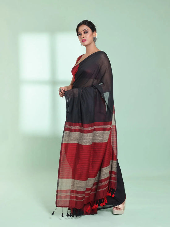 Black Patli Pallu Cotton Saree With Texture Design-MA59CT06570024