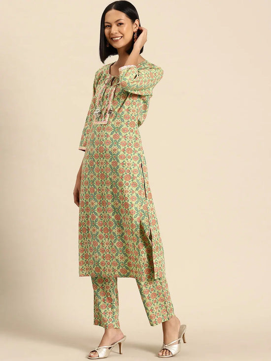 Kurta Pyajama with gota work in Green all over Print