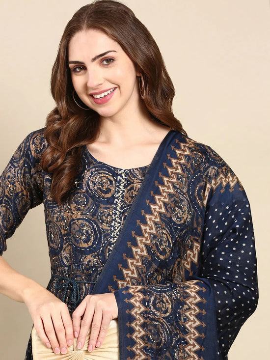 Women's Navy Blue Printed Kurta Set-SKC-944-Navyblue