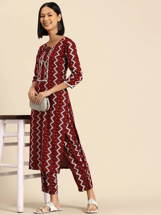 Kurta Pyajama with gota work in Maroon Print