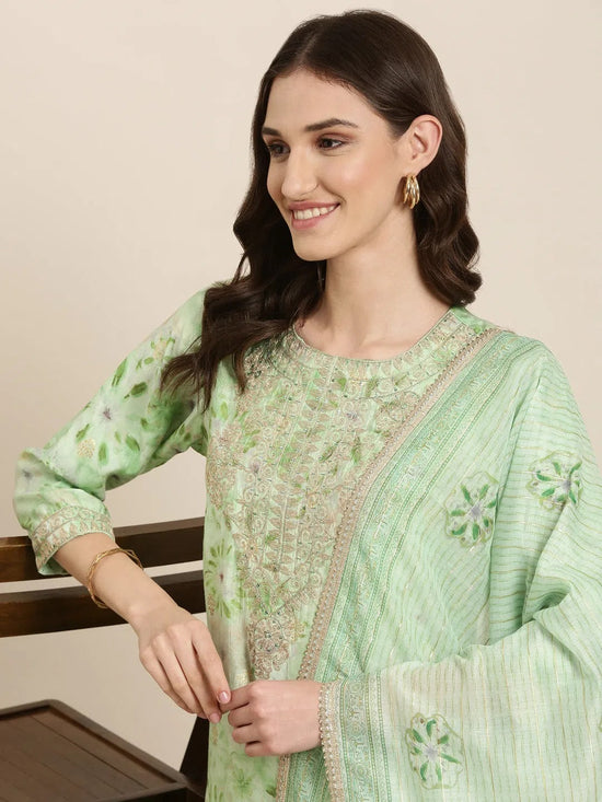 Women Green Floral Kurta Set-GW-3584-Green