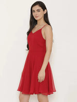 Back knot short skater Dress in Red