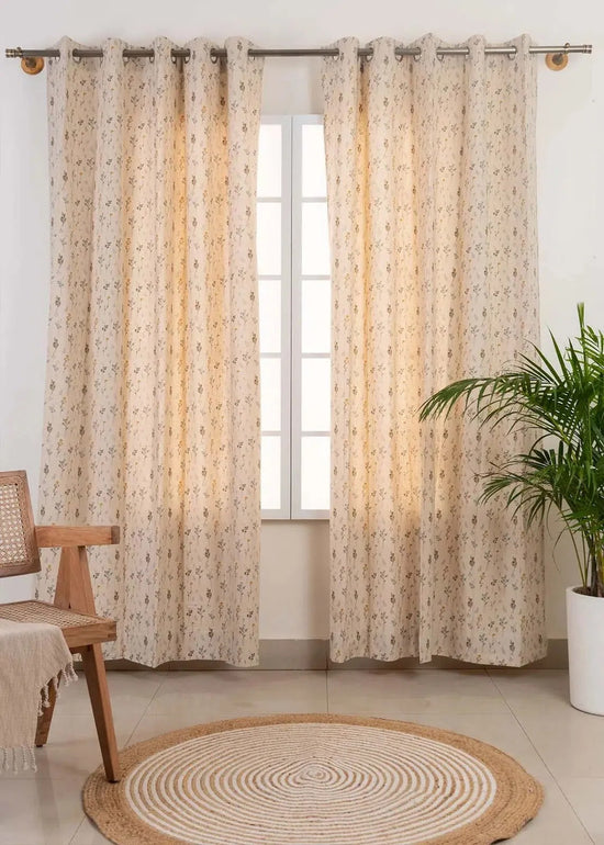 Blooming Meadows 100% cotton floral curtain for living room - Room darkening - Beige - Pack of 1-230423006