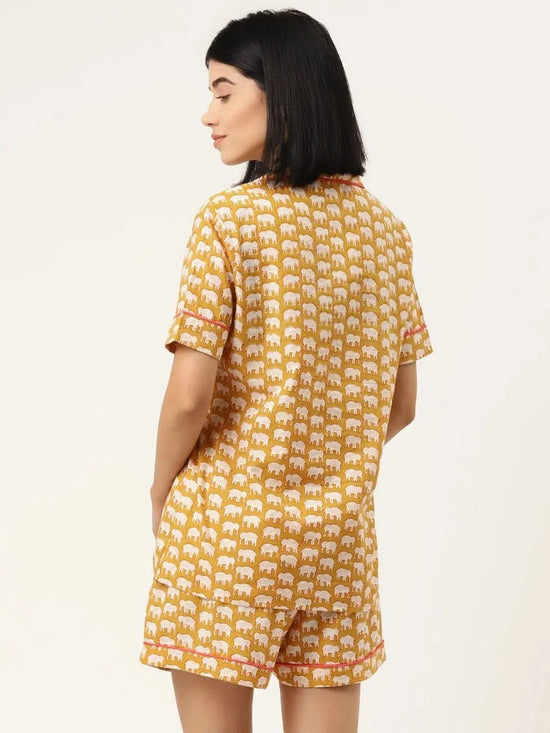 Shirt and Shorts Set in yellow elephant print