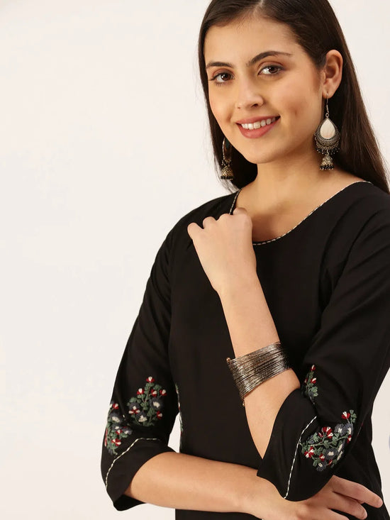 Women's Black Solid Straight Kurta-DF-1208-Black