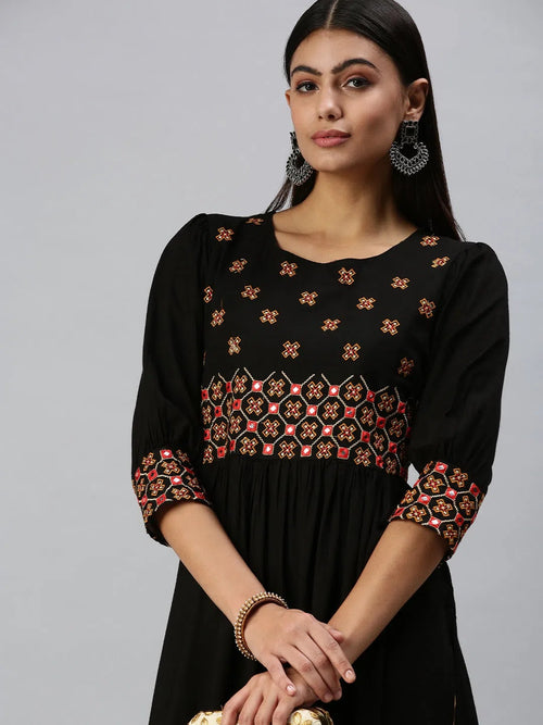 Women's Black Embroidered Anarkali Kurta-GW2048-Black