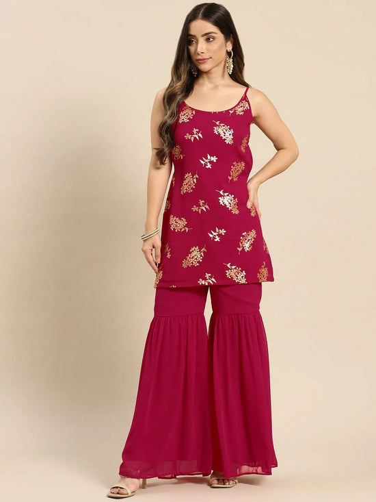 Women Solid Standard Magenta Jumpsuits & Sets