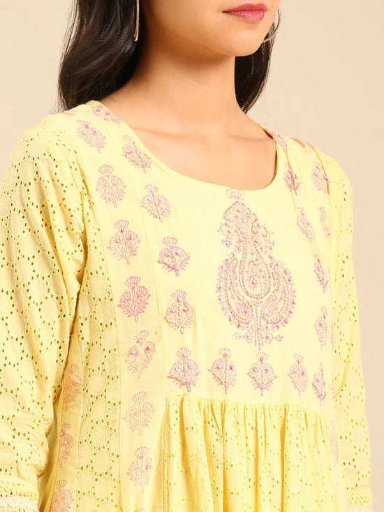 Women's Yellow Embroidered Kurta Set-RF-1741-Yellow