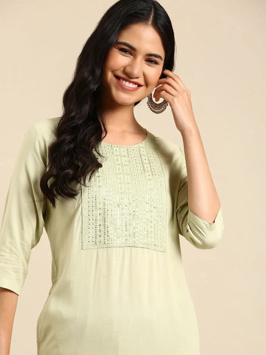 Women's Green Solid Straight Kurta-NJ-3382222-Green