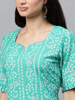 Ahika Women Green Cotton Printed Straight Kurta Palazzo Set