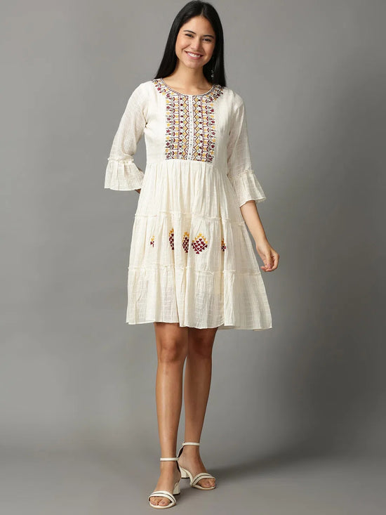 Women's Off White Solid Fit and Flare Kurta-SNG-2362-Offwhite