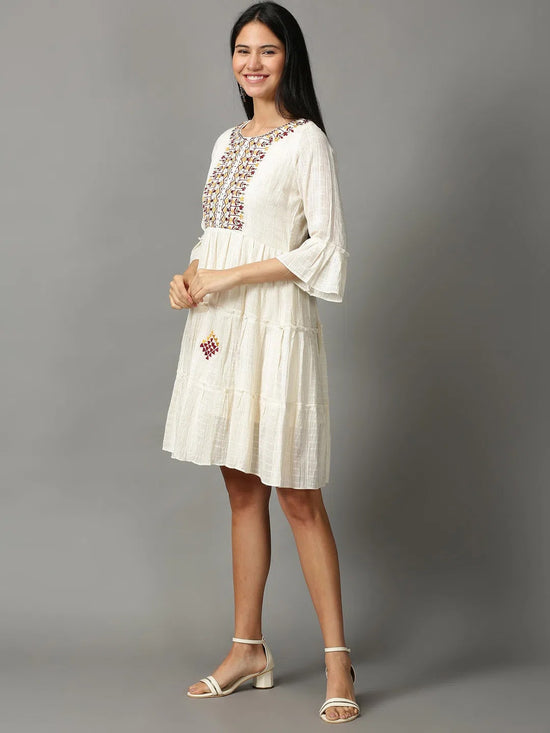 Women's Off White Solid Fit and Flare Kurta-SNG-2362-Offwhite