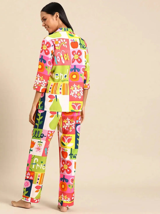 Shirt Pyjama nightwear set in multi color Print