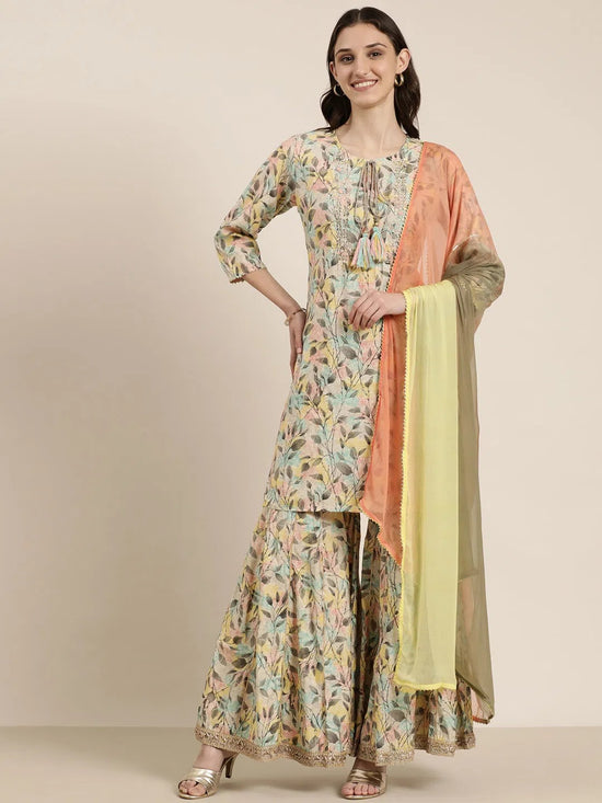 Women Multi Floral Kurta Set-UB-2704-Multi