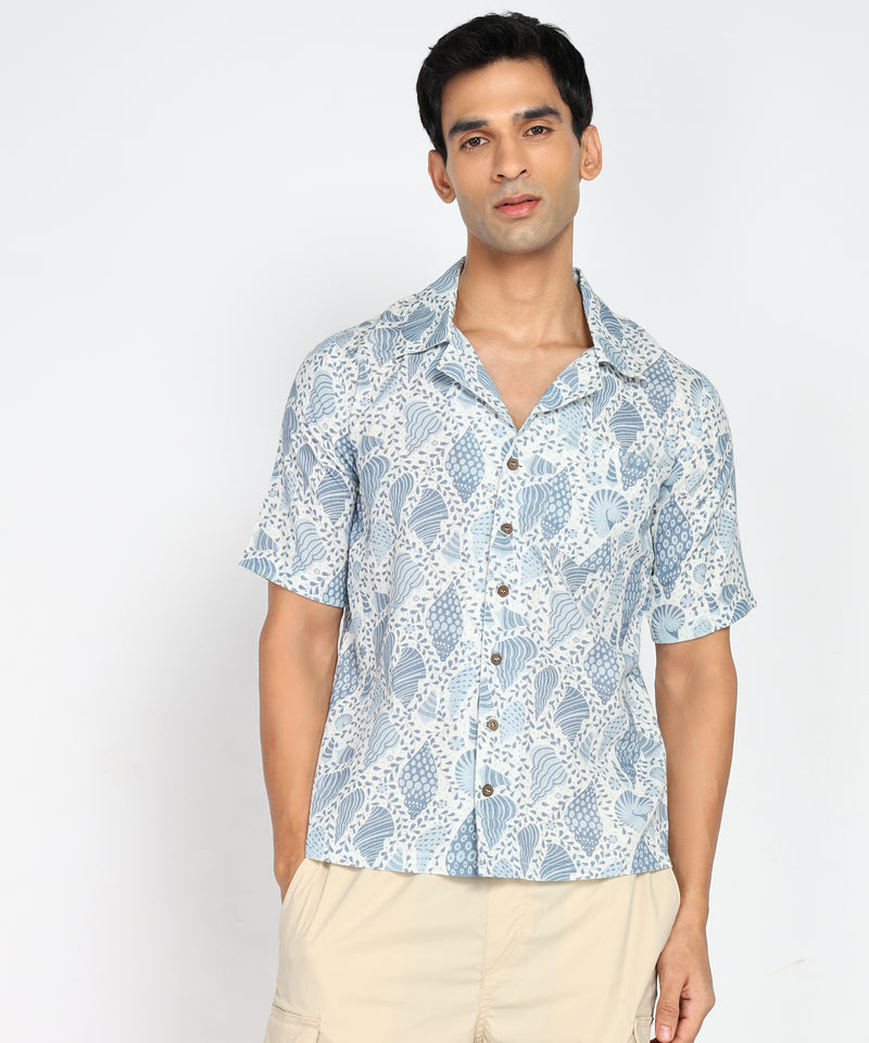 Stylish Statement Men's Short-Sleeved Shirt with Sea Shell Print-Cotton Flex