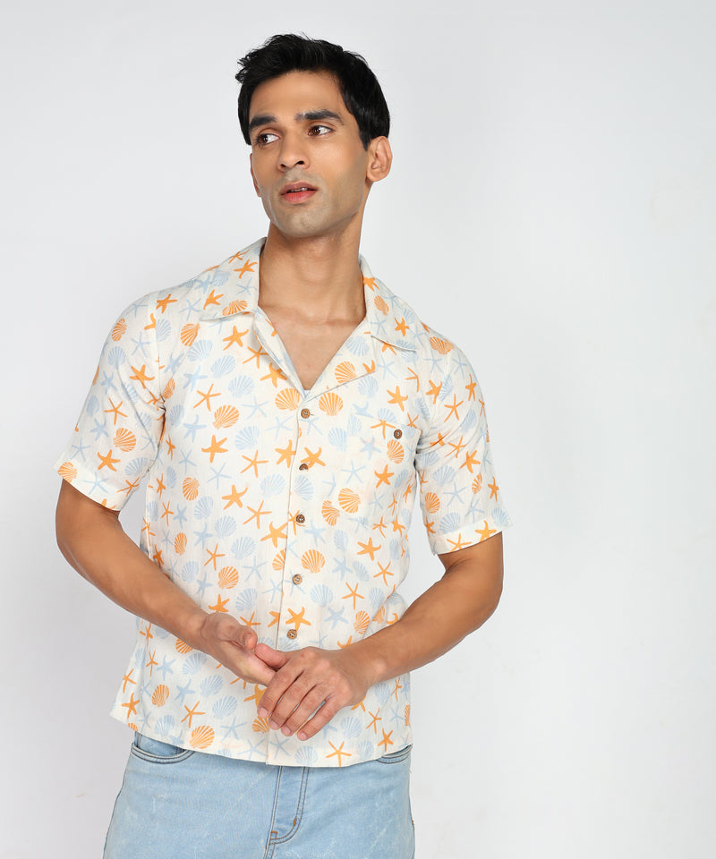 Casual Elegance Men's Resort Wear Short-Sleeved Shirt-Cotton Flex