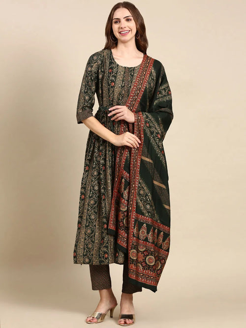 Women's Green Printed Kurta Set-SKC-945-Green