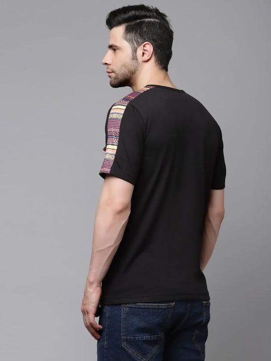 Rigo Black With Printed Contrast Detailing On Sleeve Round Neck Cotton Half Sleeve T-Shirt