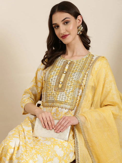 Women Yellow Floral Kurta Set-GW-3515B-Yellow