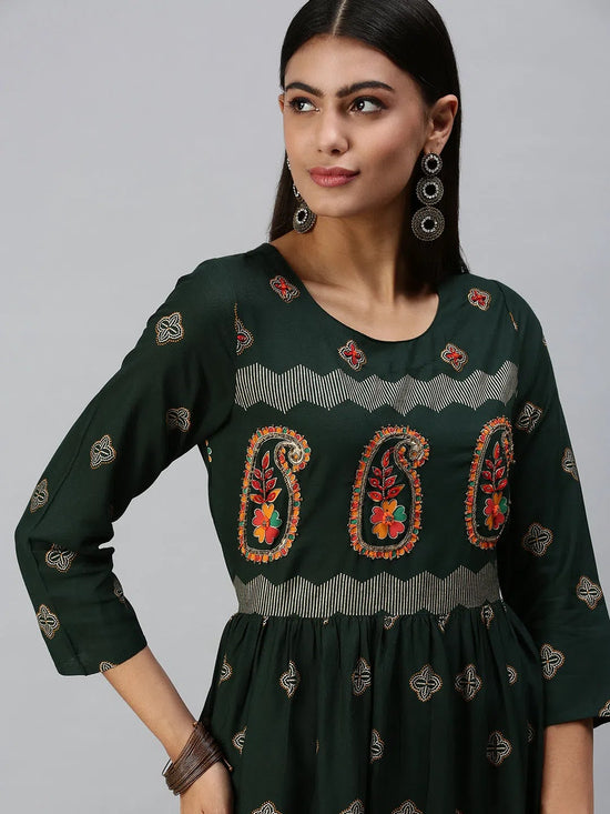 Women's Green Printed Straight Kurta-CR2229-Green