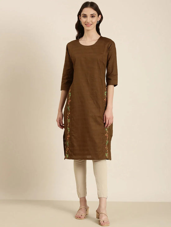 Women Coffee Brown Solid Straight Kurta-DF-1555-Coffeebrown