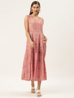 Box pleat dress with side pockets in Peach