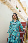 Vaasva Women Teal Muslin Tucks Kurta & Pant Set