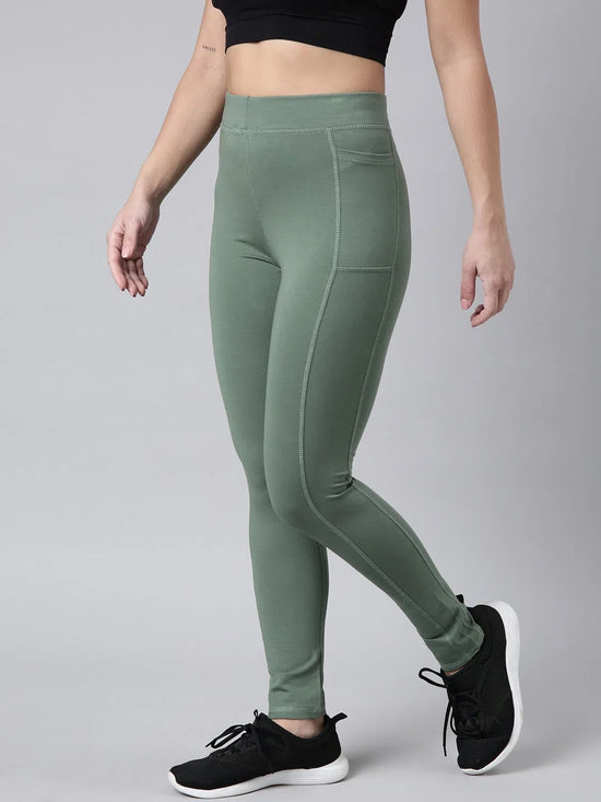 Women Solid Slim Fit Green Track Pant-AF-1894-Green