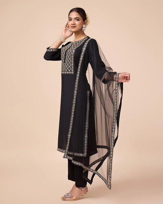 Avanshee Women's Latest Solid Embroidred Cotton Blend Kurta, Pant With Embroidred Dupatta Set-ES-7543