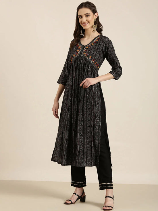 Women Black Printed Kurta Set-FS-3034-Black